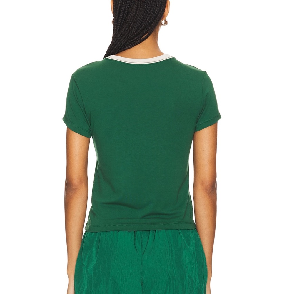 Nike Sportswear Chill Tshirt - Picture 2 of 3